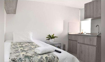 RESIDENCIAS, HOGARES, HOTELES Y TURISMO